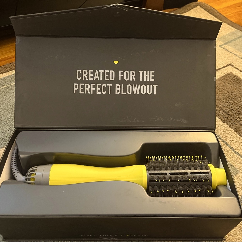 Drybar The Double Shot blow dryer